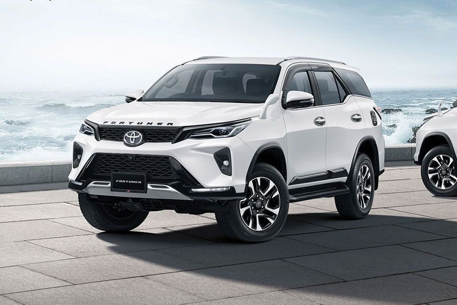 Toyota Fortuner 7 Seats