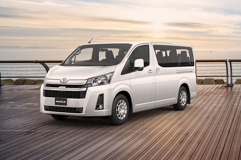 Toyota Hiace 15 Seats